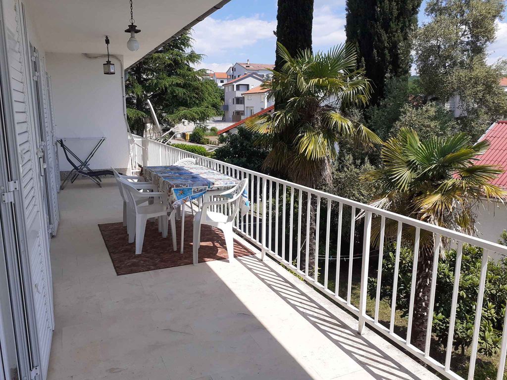 Ferienwohnung mit Balkon und Klimaanlage