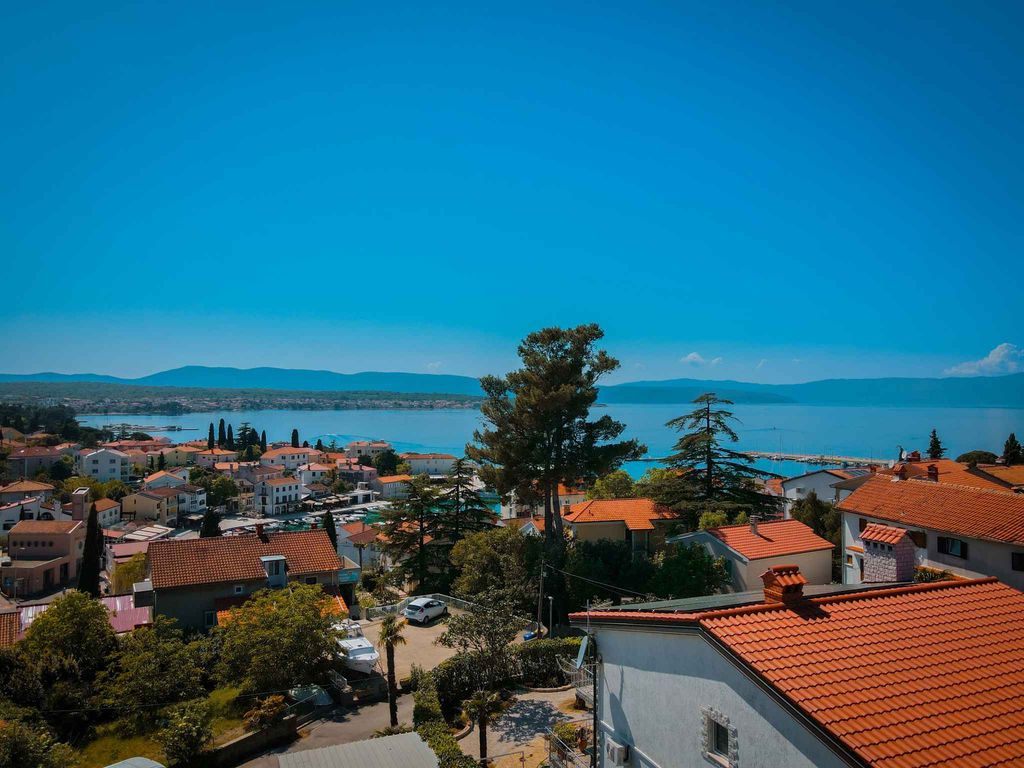 Ferienwohnung mit Balkon und Meerblick