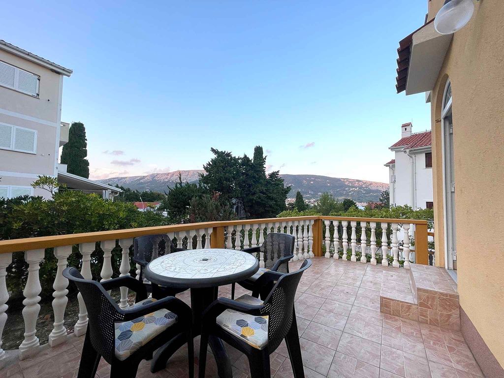 Ferienwohnung mit Terrasse