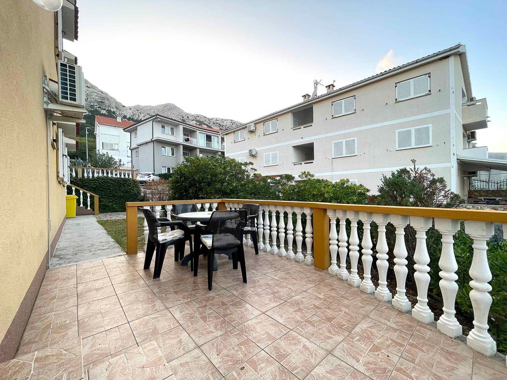 Ferienwohnung mit Terrasse