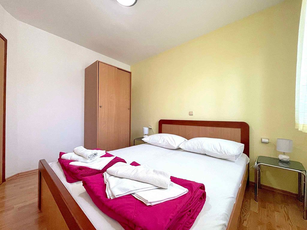 Ferienwohnung mit Balkon und Klimaanlage