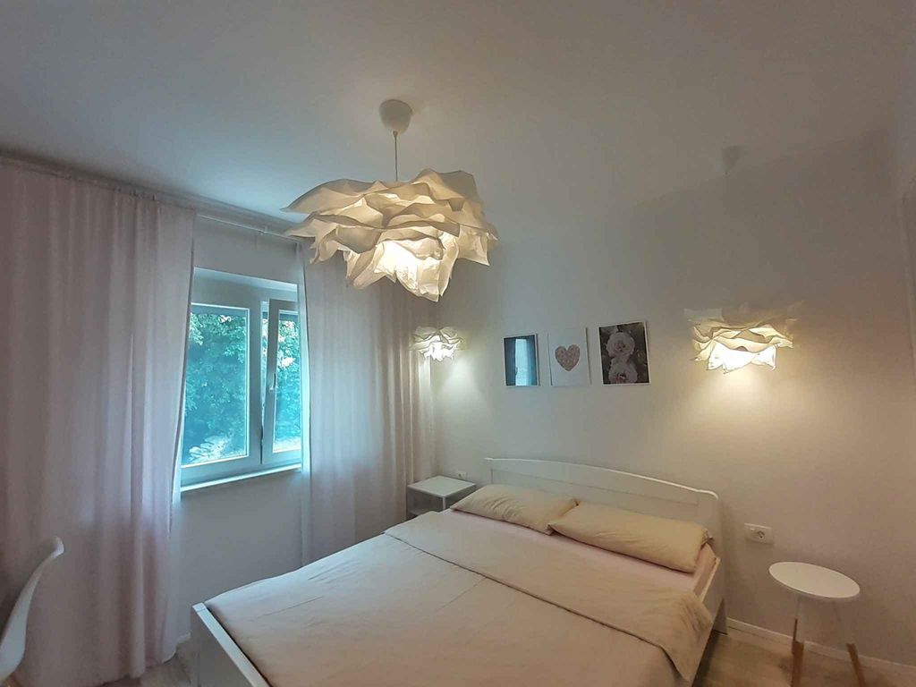 Ferienwohnung nur 250 m zur Adria