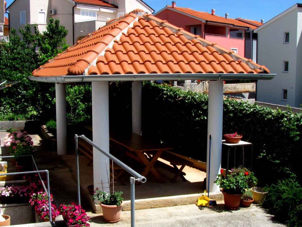 Ferienwohnung mit Terrasse und Klimaanlage