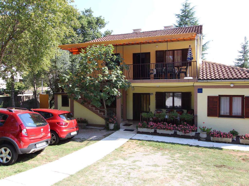 Ferienwohnung mit Klimaanlage und Terrasse