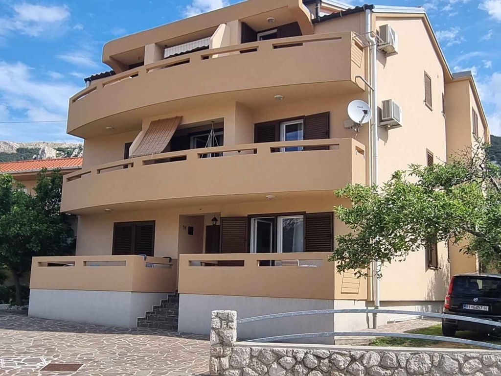 Ferienwohnung mit Klimaanlage und Terrasse