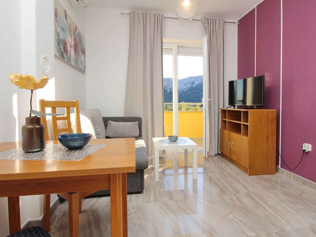 Ferienwohnung mit Balkon und Klimaanlage