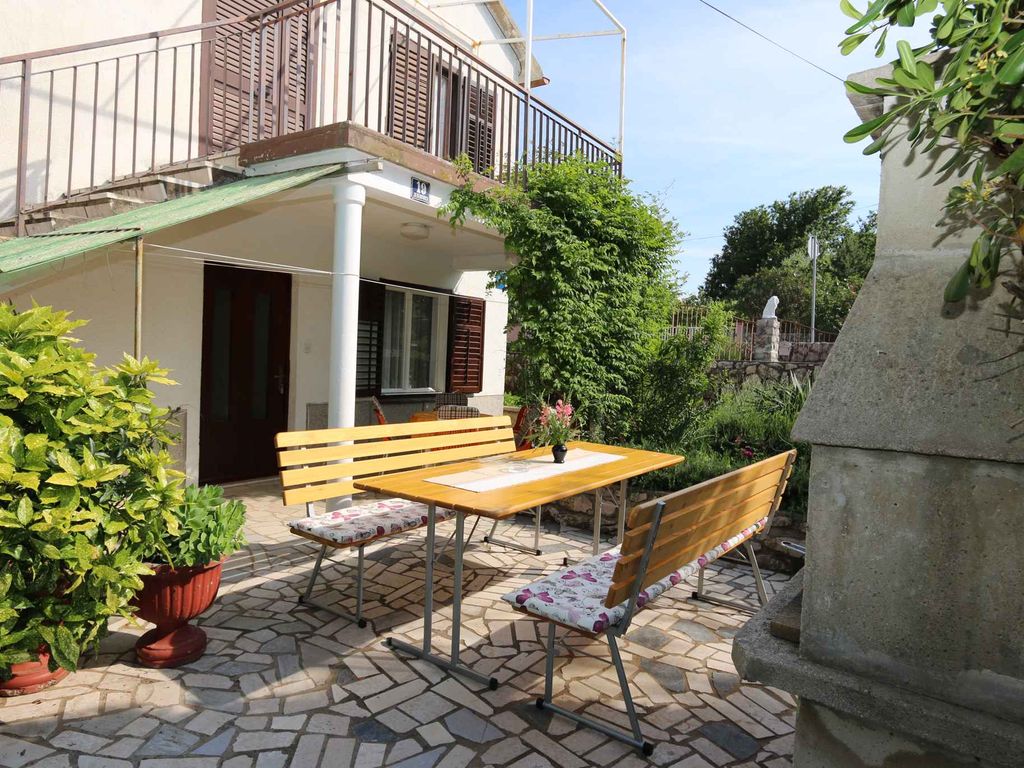 Ferienwohnung mit Klimaanlage und Terrasse