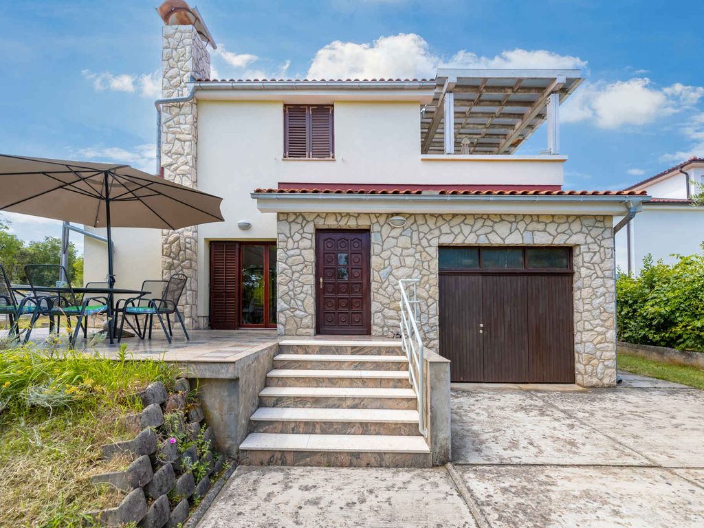 Ferienwohnung mit Klimaanlage und Terrasse