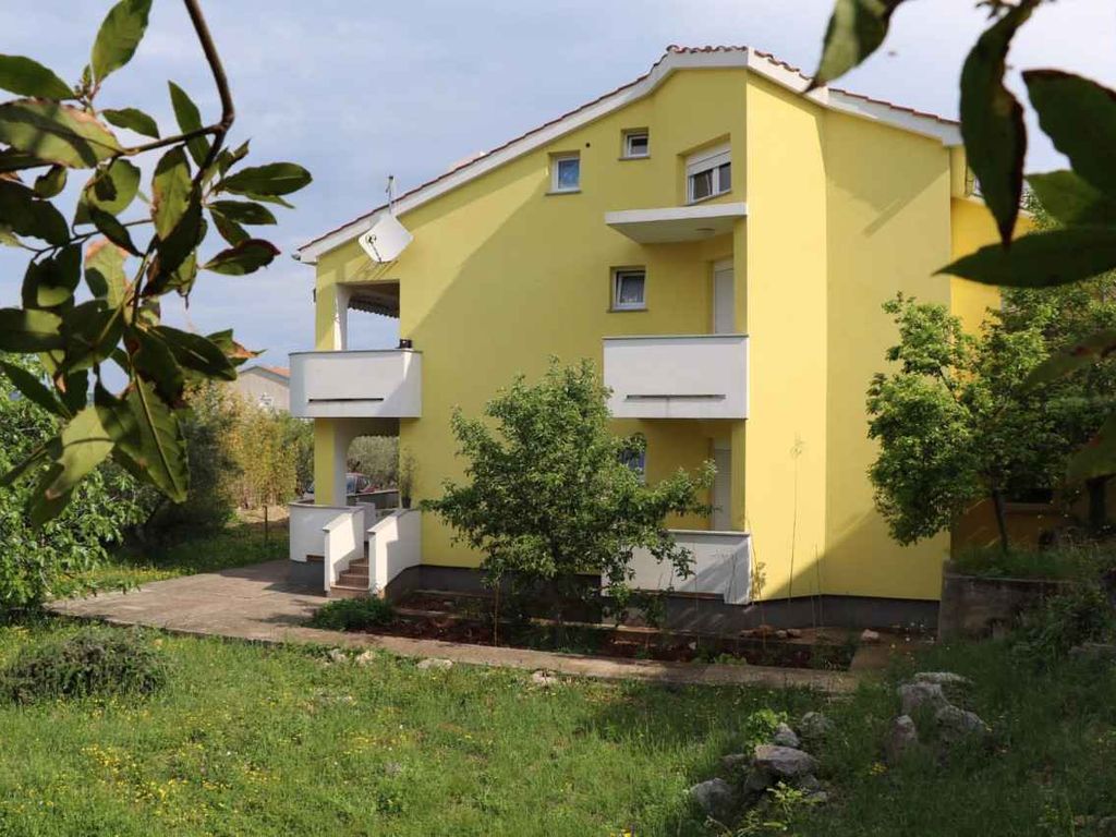 Ferienwohnung mit Terrasse