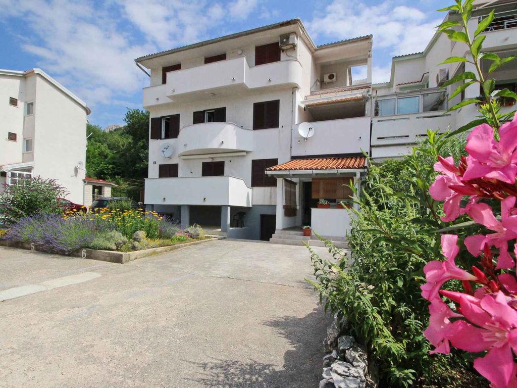 Ferienwohnung mit Balkon und Klimaanlage