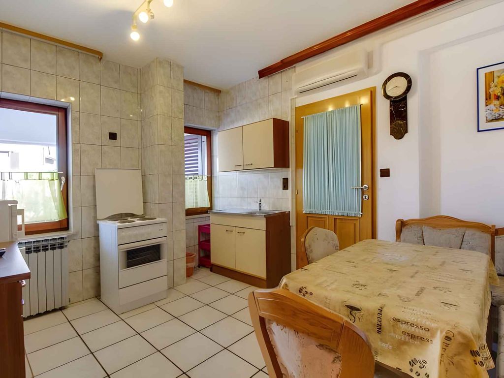 Ferienwohnung nur 150 m zur Adria