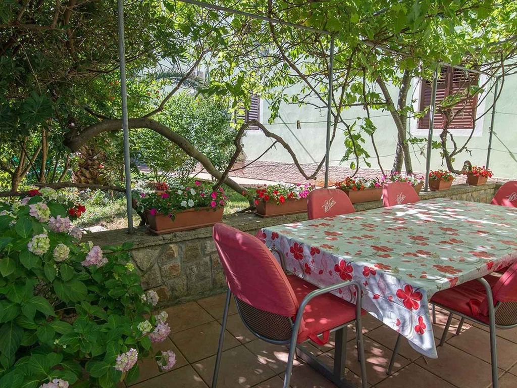 Ferienwohnung mit Terrasse und Klimaanlage