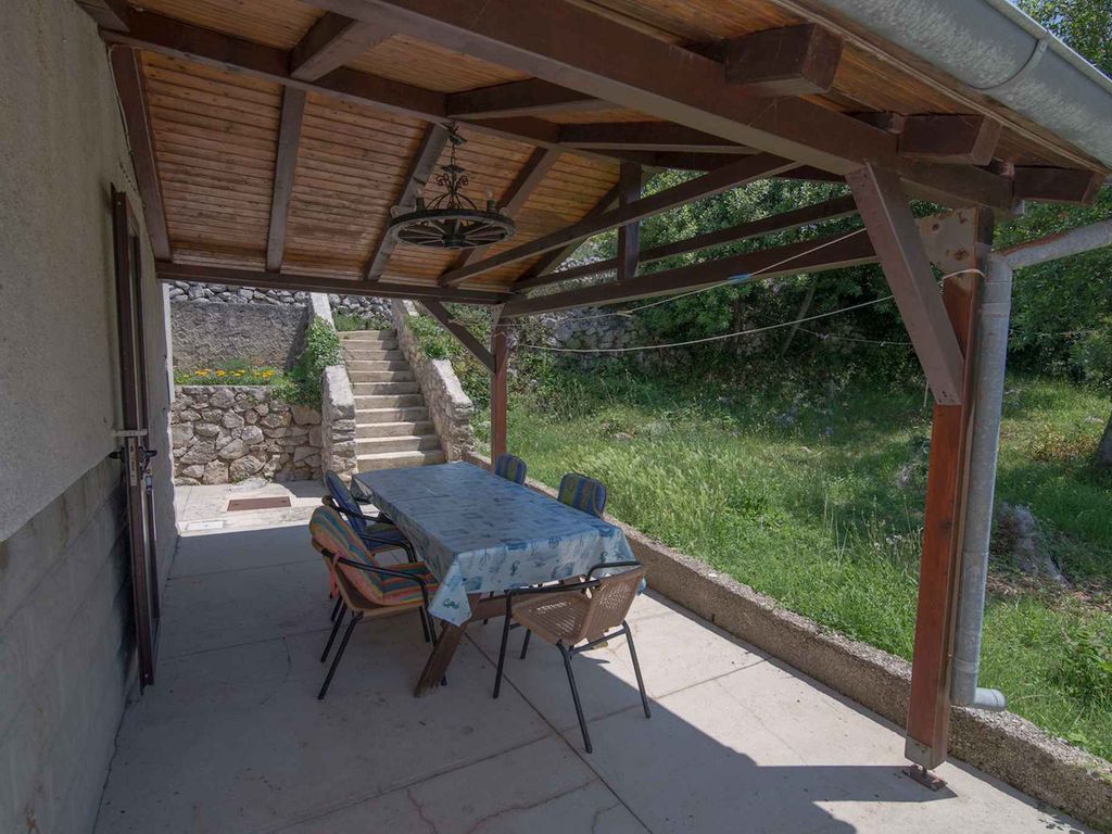 Ferienwohnung mit großer Terrasse