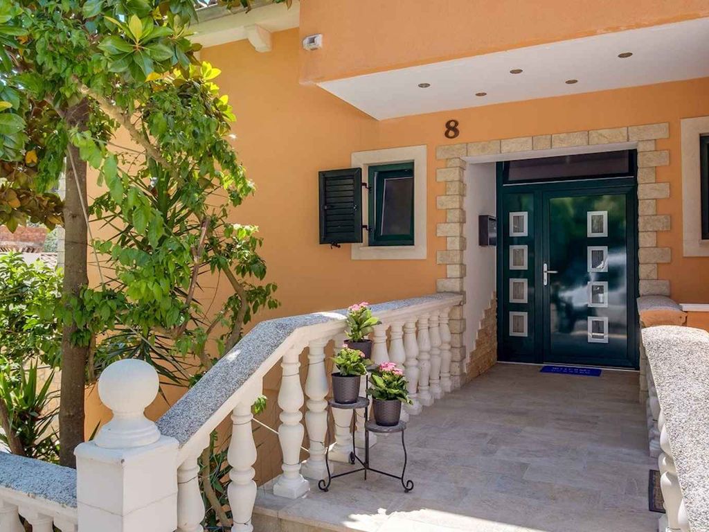 Ferienwohnung Lavanda A2+1