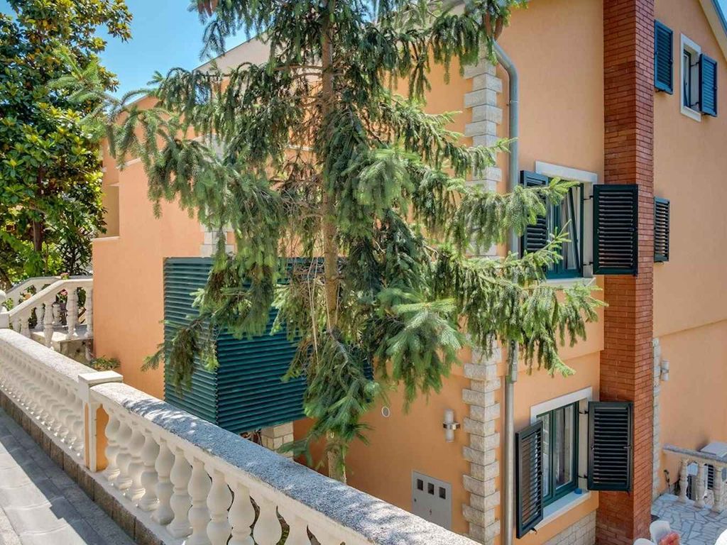 Ferienwohnung Lavanda A2+1