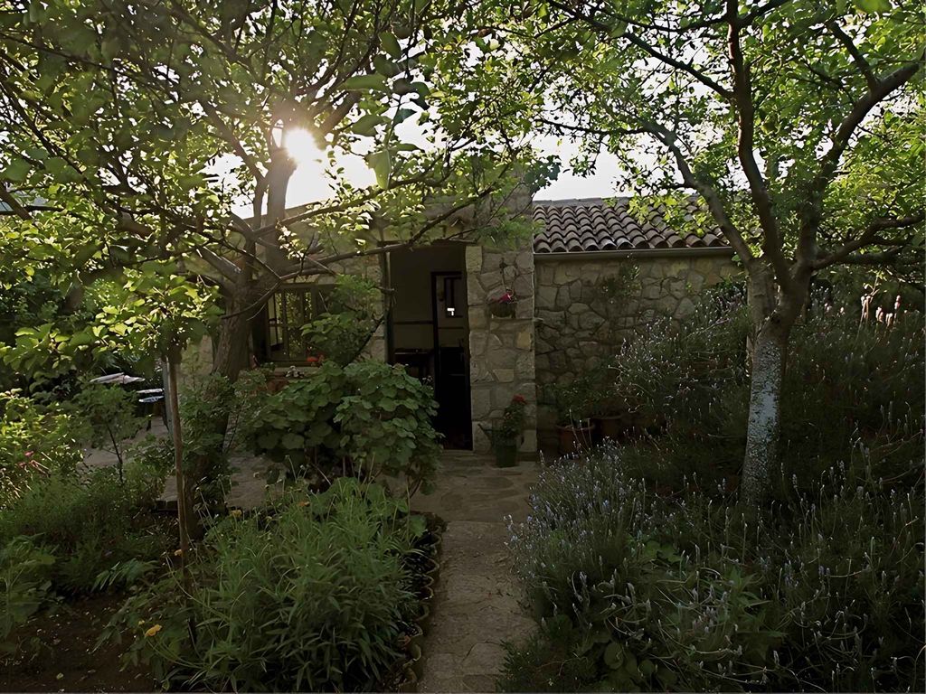 Studio mit Balkon für 3 Personen