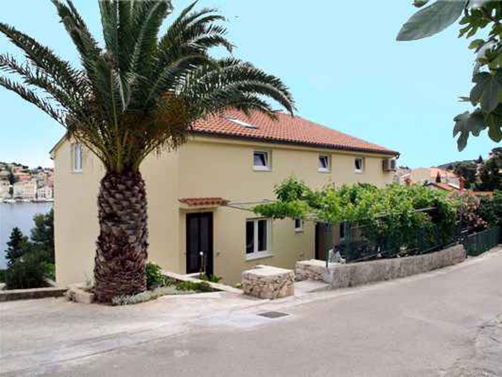 Ferienwohnung  s terasom