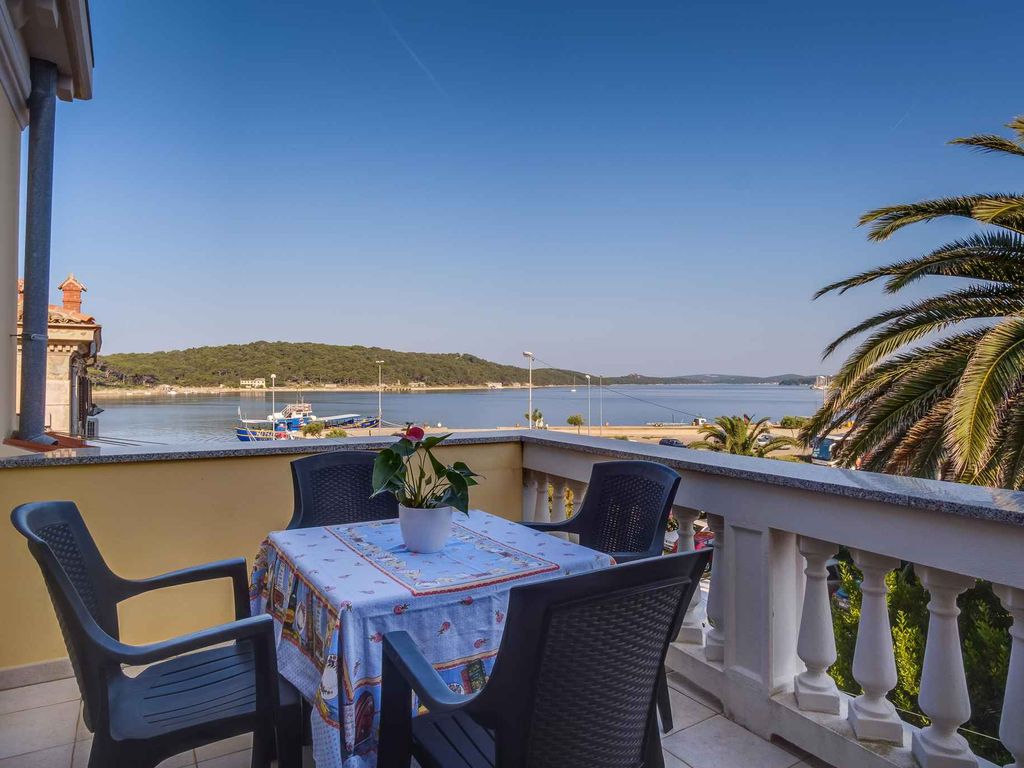 Ferienwohnung mit Meerblick und Klima