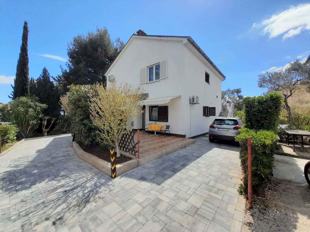 Studio mit Terrasse