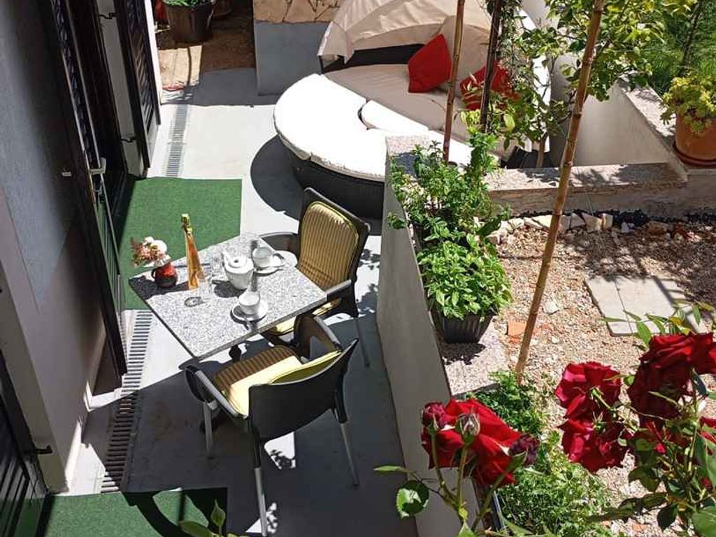 Ferienwohnung mit Terrasse