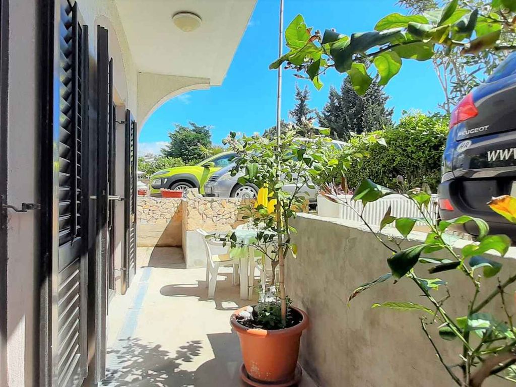 Ferienwohnung mit Terrasse