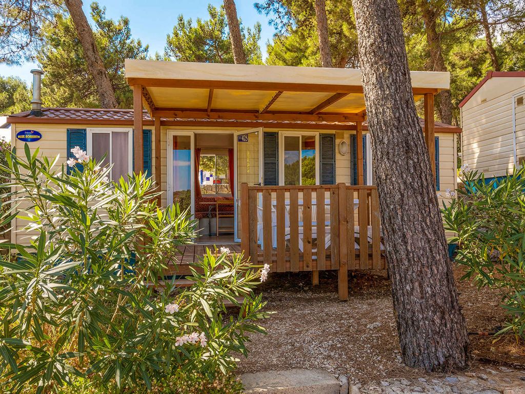 Mobilehome mit Veranda