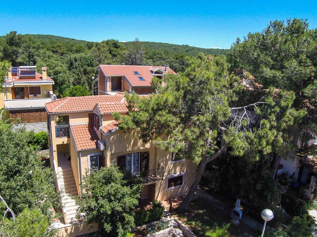 Urlaub in der Oase der Natur – Unterkunft Emma in Mali Lošinj