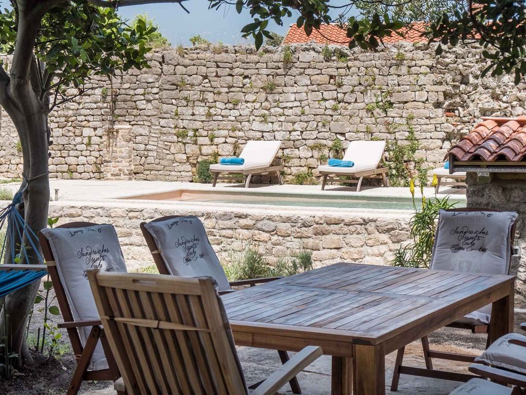 FerienHaus mit Pool