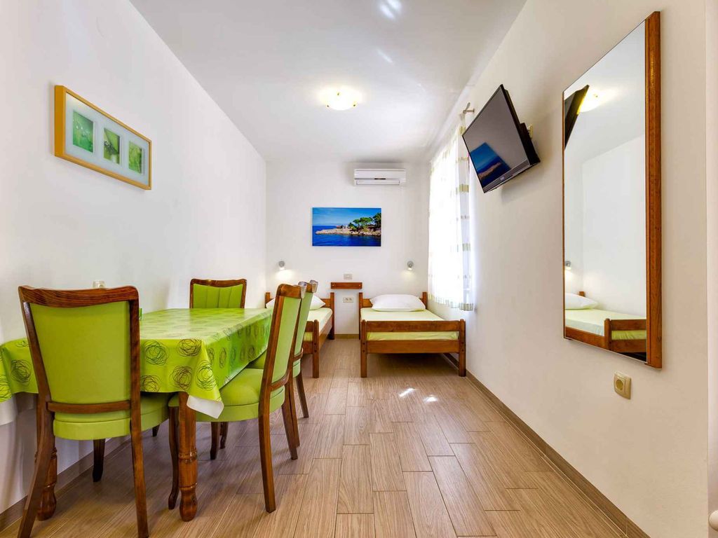 Ferienwohnung mit Klimaanlage, Familienfreundlich, mit Parkplatz,