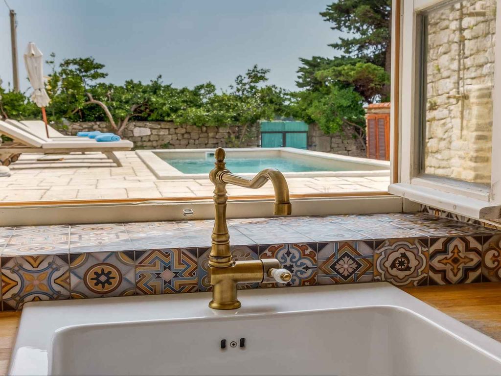 Villa mit Klimaanlage und Pool