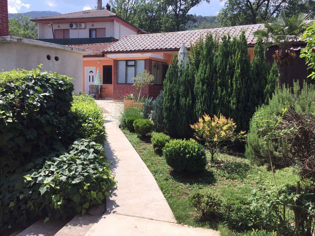 Ferienwohnung mit Terrasse und Klimaanlage