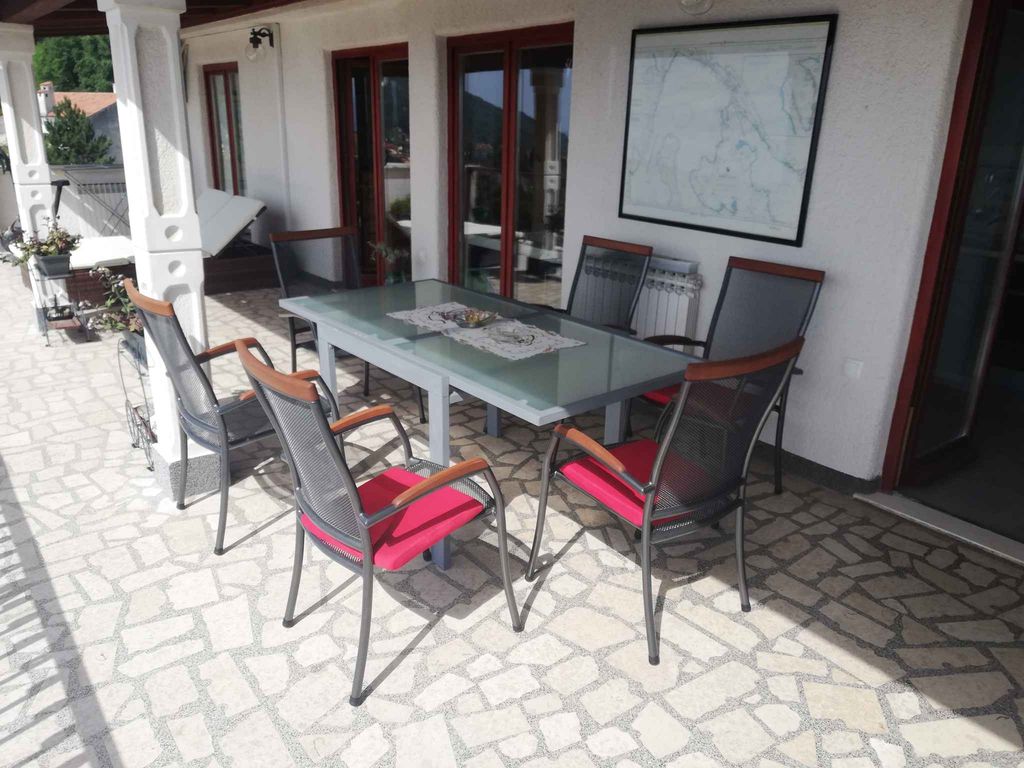 Ferienwohnung mit wunderschönem Meerblick