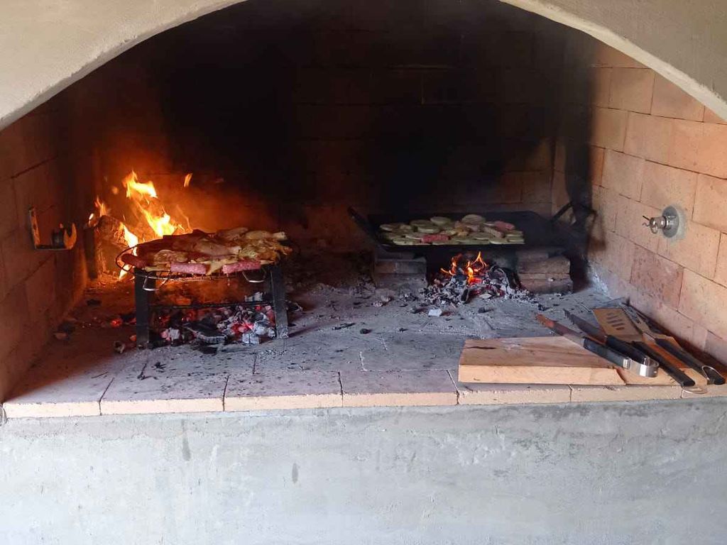 Ferienwohnung mit Terrasse und Grill
