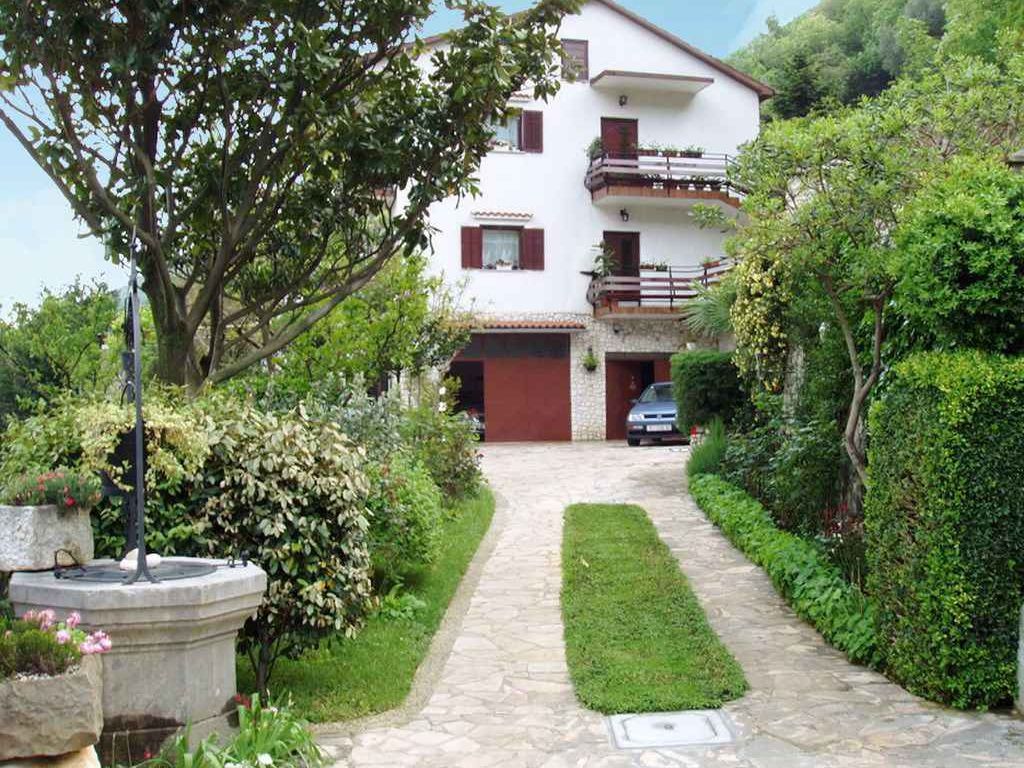 Ferienwohnung mit Klimaanlage und Terrasse