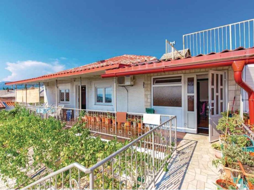 Ferienwohnung mit Balkon und Grillmöglichkeit