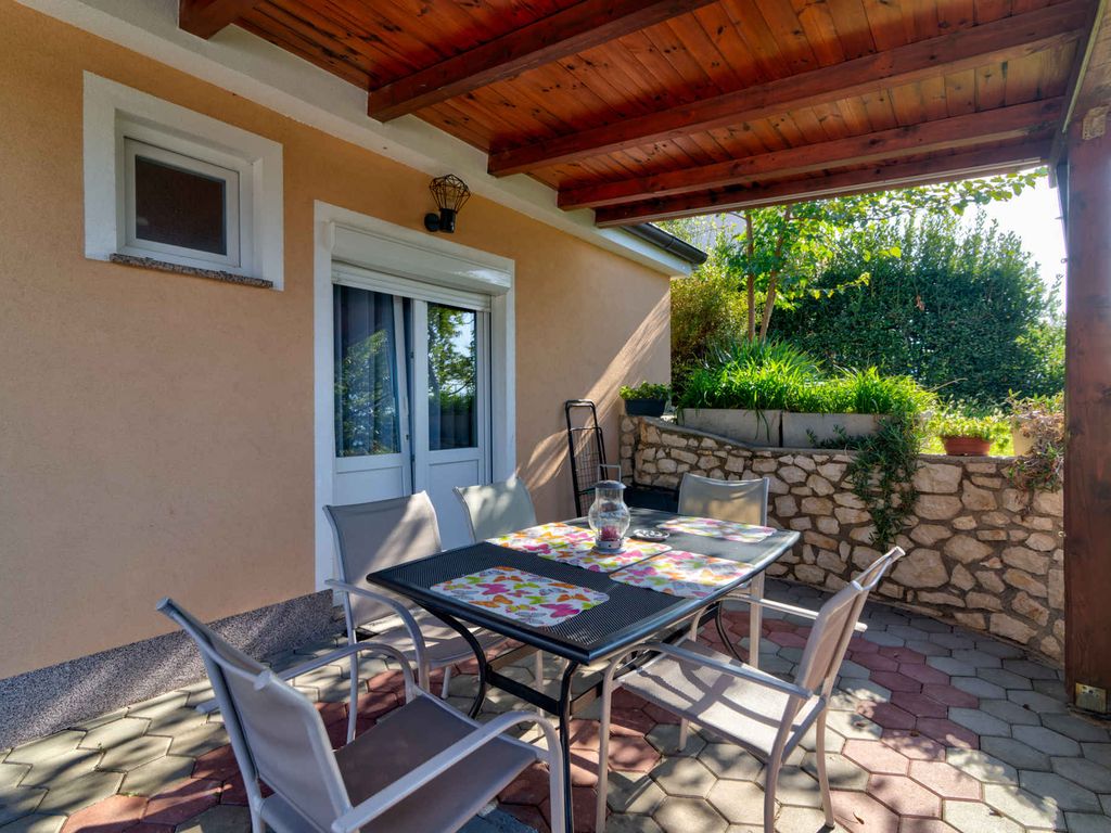 Ferienwohnung mit Terrasse
