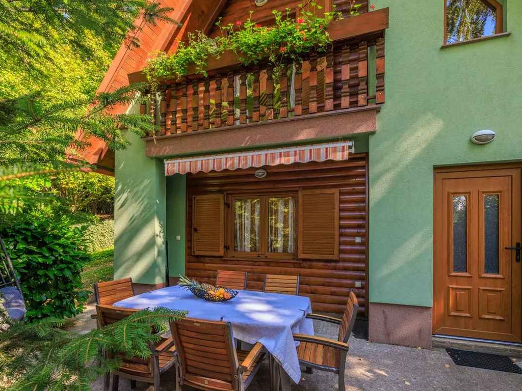 Ferienhaus mit Terrasse