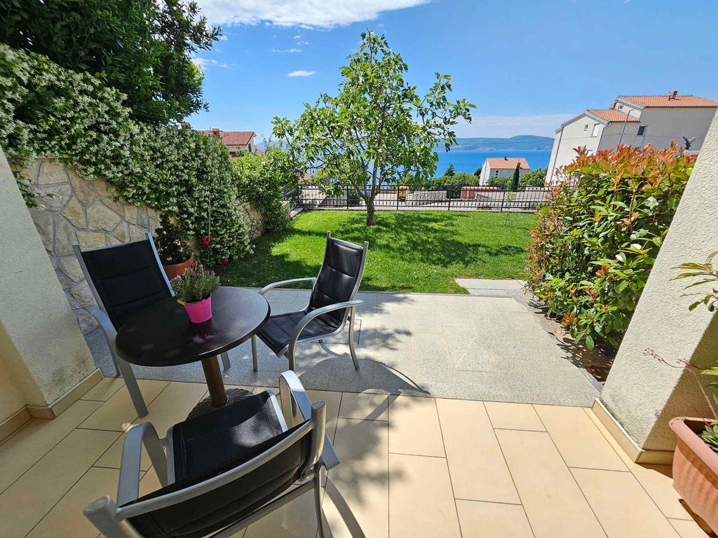 Studio mit Meerblick, Klimaanlage, Parking, WLAN
