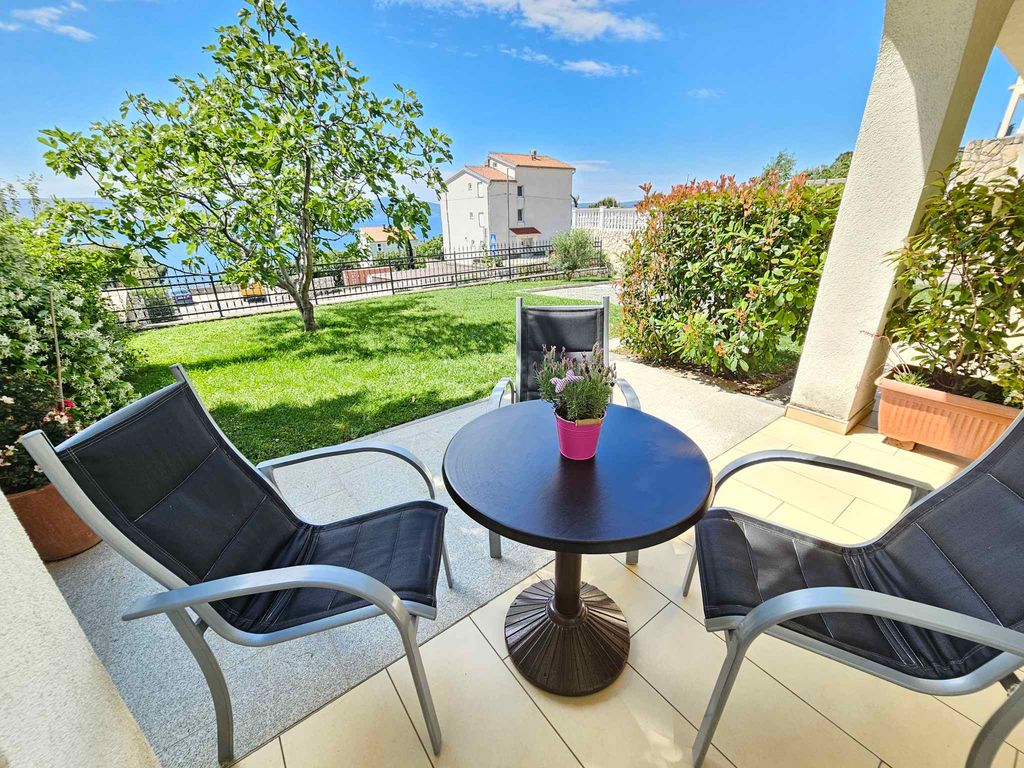 Studio mit Meerblick, Klimaanlage, Parking, WLAN