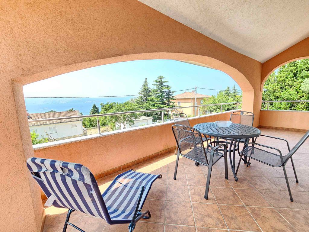 Ferienwohnung mit Terrasse und Klima