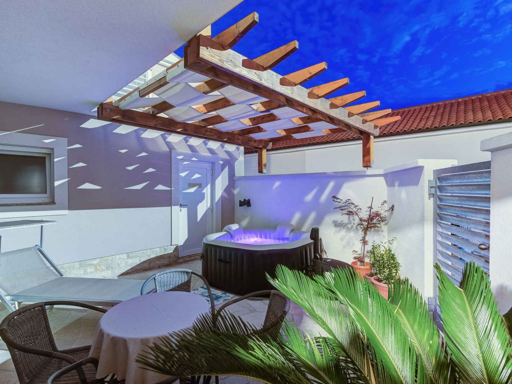 Ferienhaus mit Pool