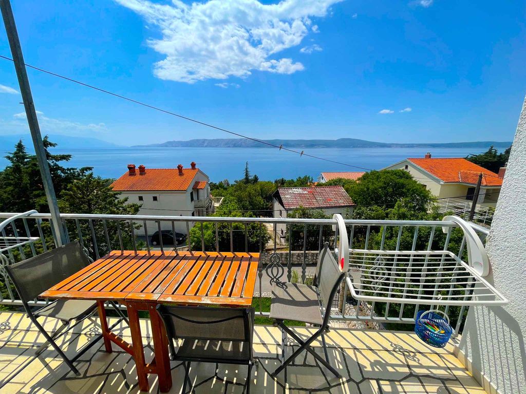 Studio mit Klimaanlage, Garten und Terrasse