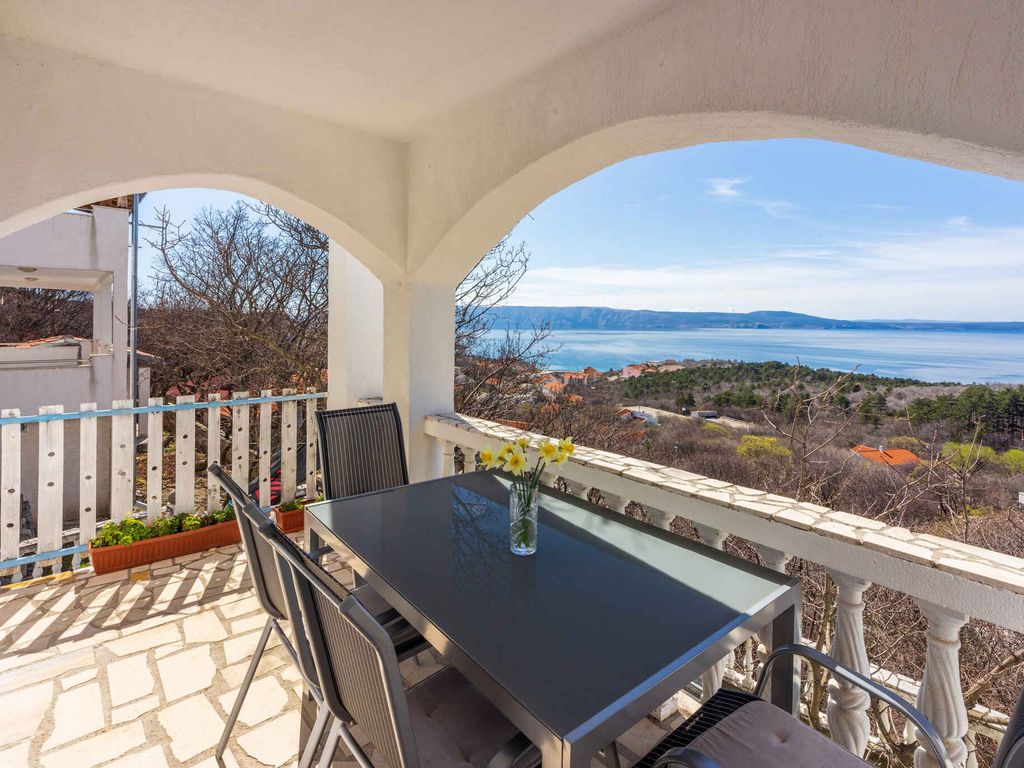 Ferienwohnung mit Balkon und Meerblick