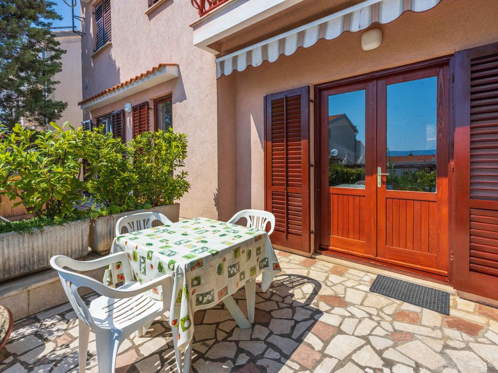 Studio mit Terrasse und Klimaanlage