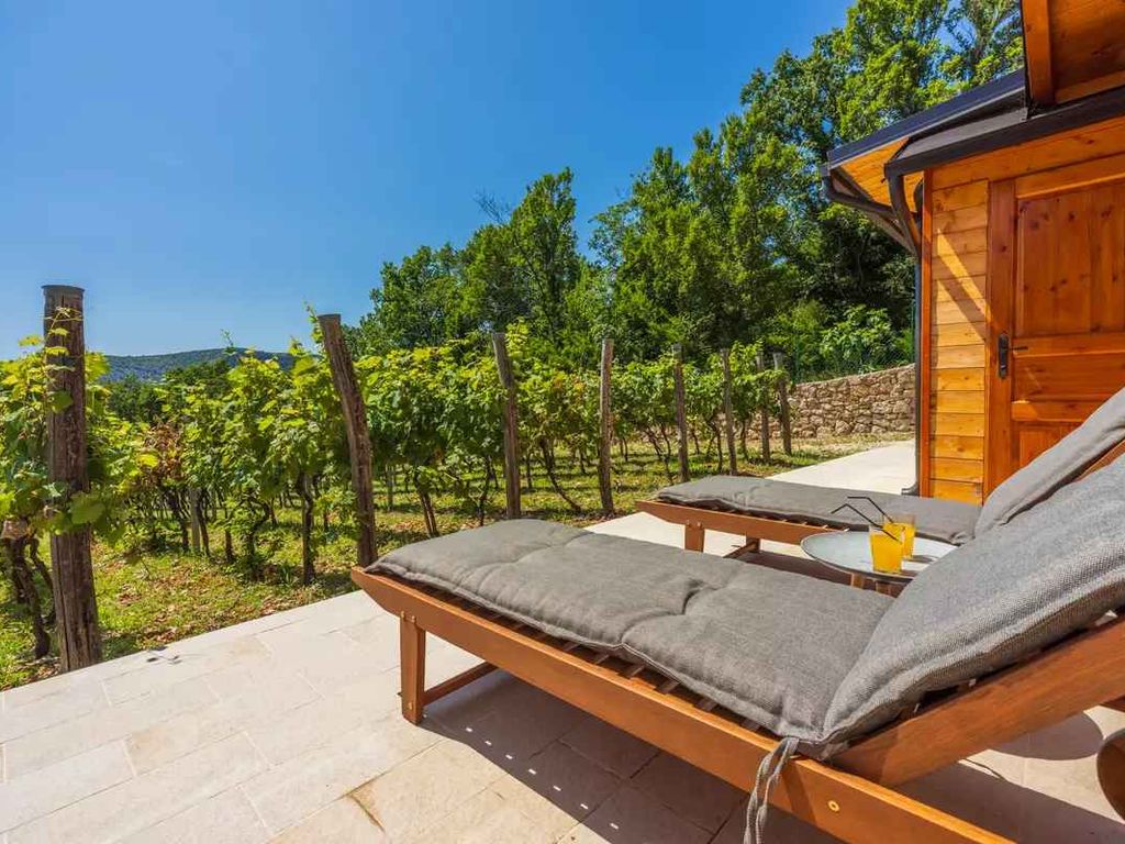 Ferienhaus mit Whirlpool und Sonnenterrasse