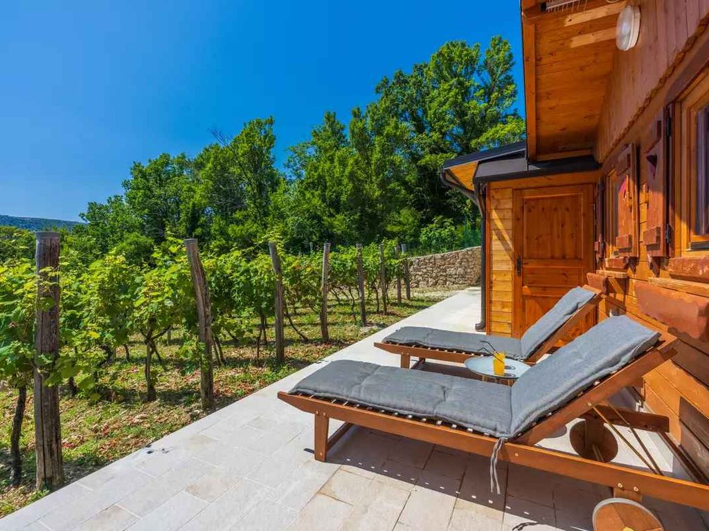 Ferienhaus mit Whirlpool und Sonnenterrasse