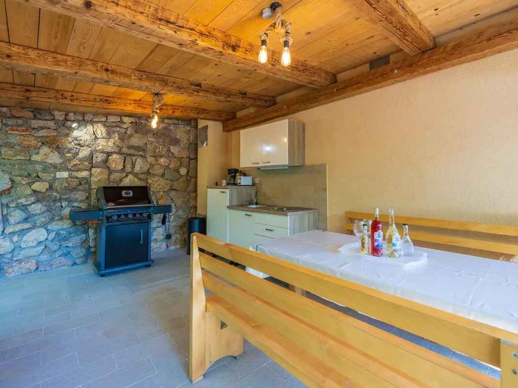 Ferienhaus mit Whirlpool und Sonnenterrasse