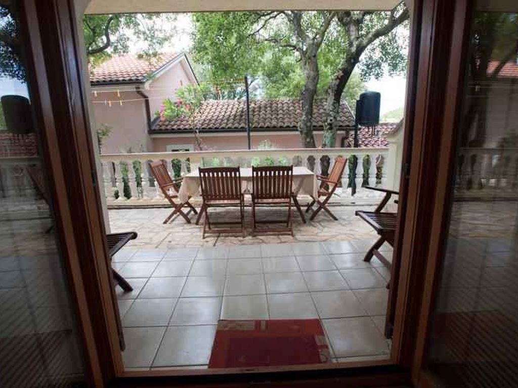 Ferienwohnung mit Terrasse und Klimaanlage
