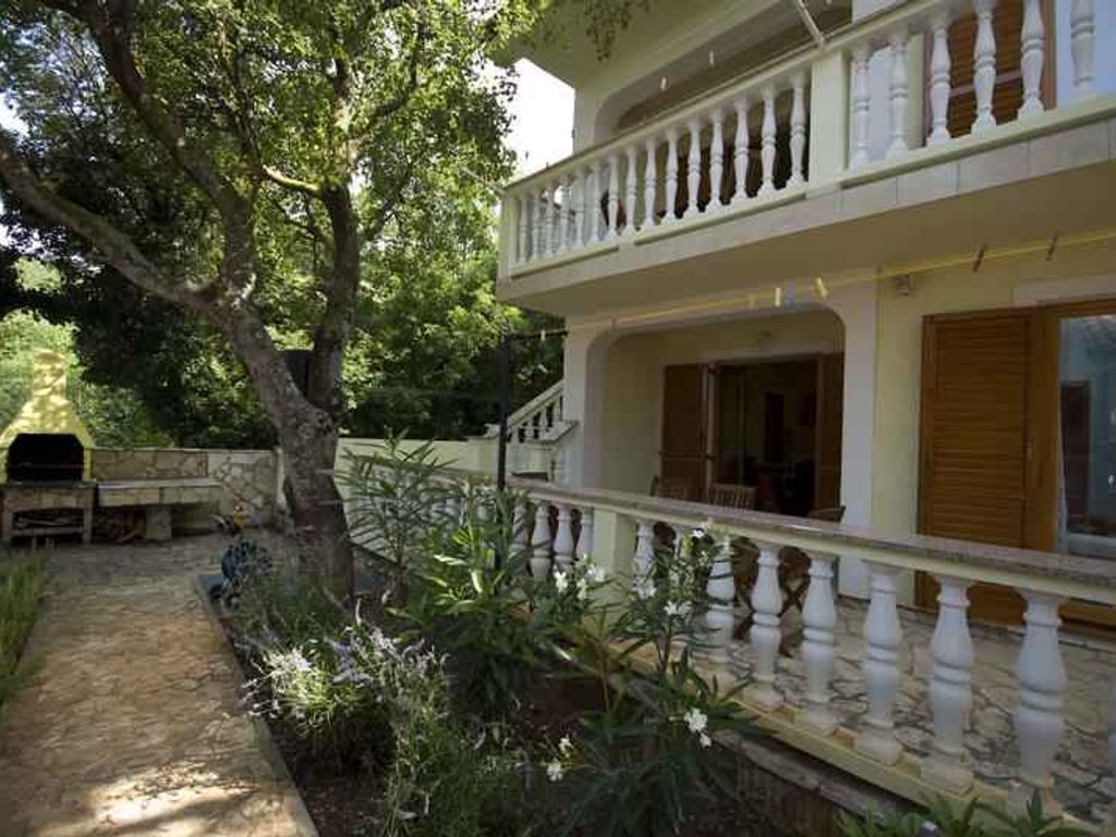 Ferienwohnung mit Terrasse und Klimaanlage