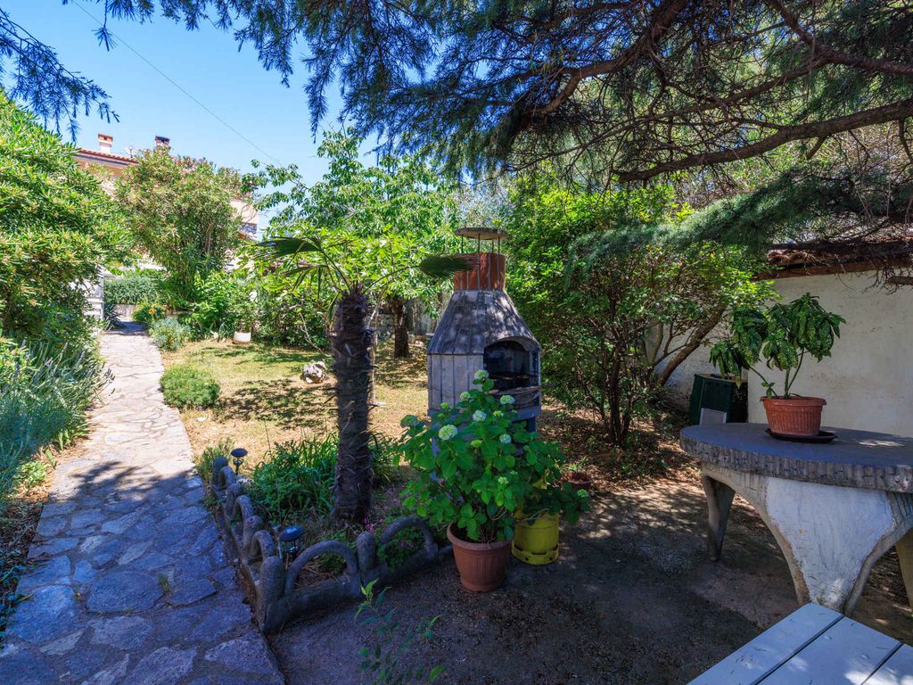 Ferienwohnung mit Terrasse und Meerblick
